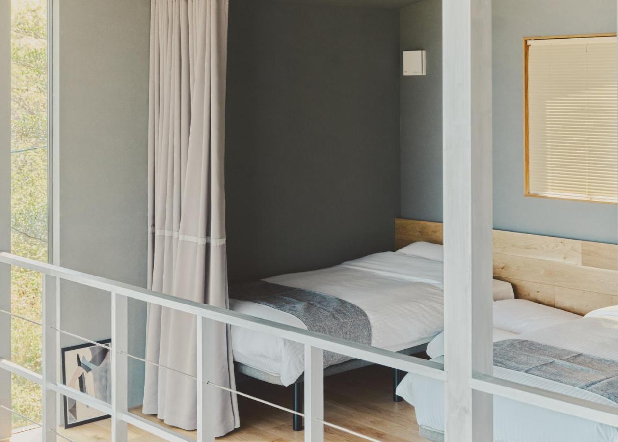 Playliving Izu - A Ocean View Villa With Onsen Ито Экстерьер фото